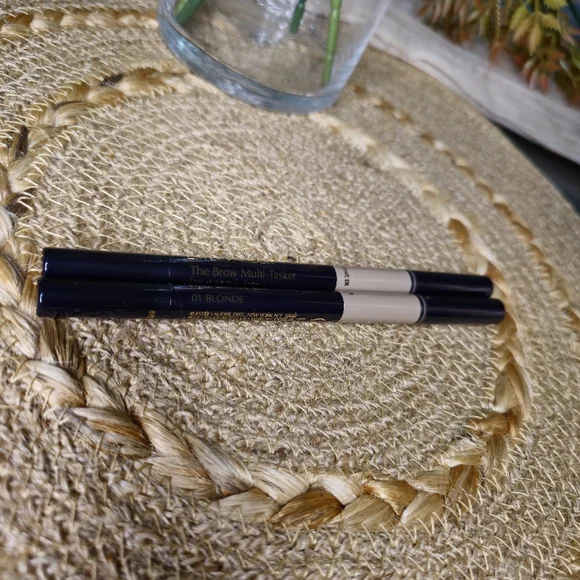 2 Estee Lauder 3 in 1 eyebrow pencil Blonde - Picture 5 of 8